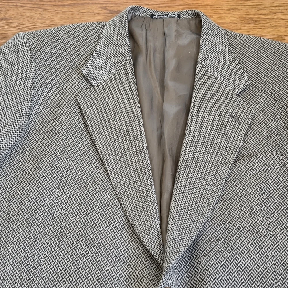 Vintage Valentino Uomo 44R Gray Black Herringbone Pure Wool Blazer Made in Italy